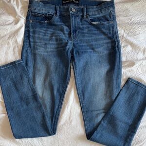 Express mid-rise blue legging, size 6R.